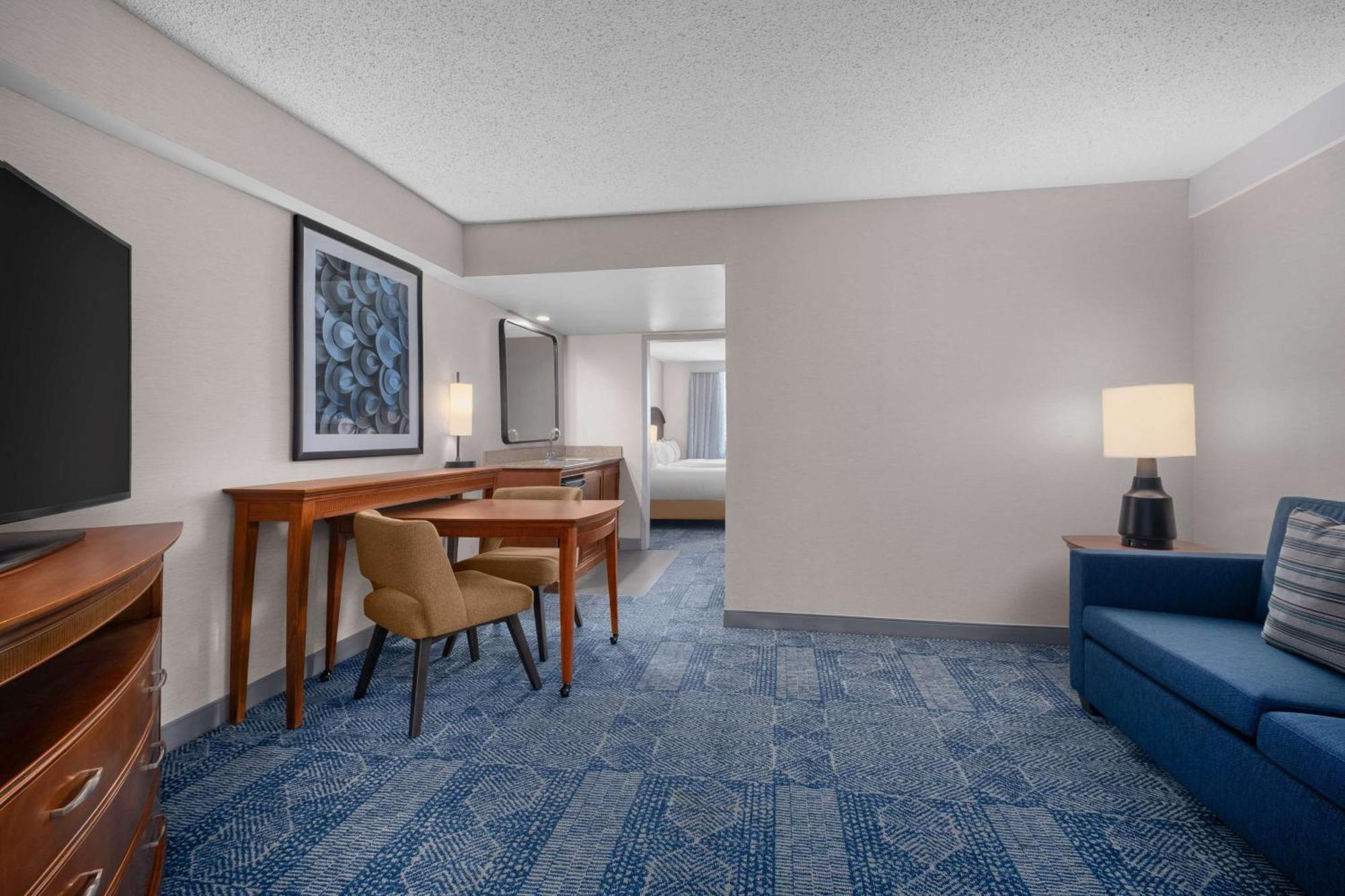 Embassy Suites By Hilton El Paso Exterior photo
