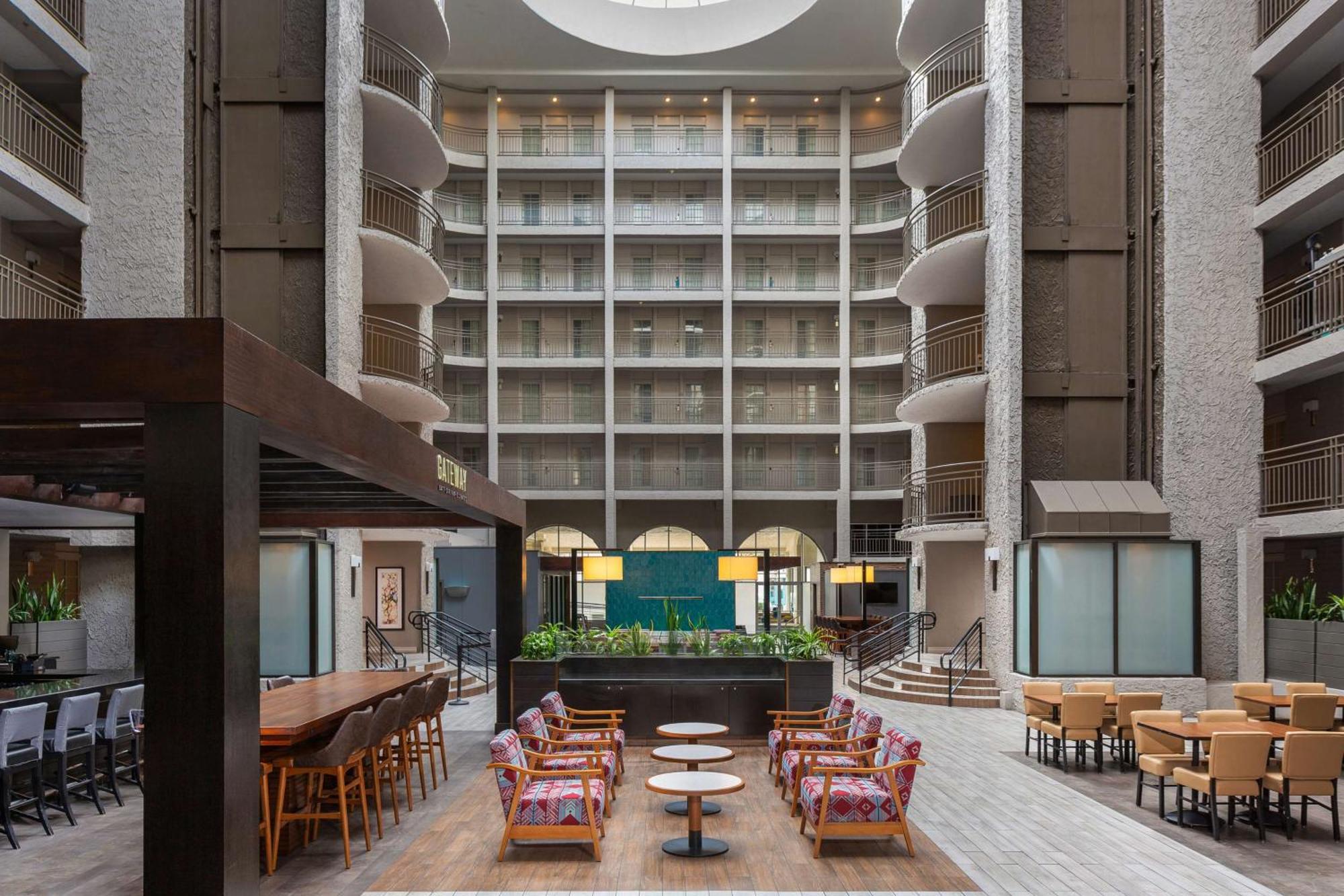 Embassy Suites By Hilton El Paso Exterior photo